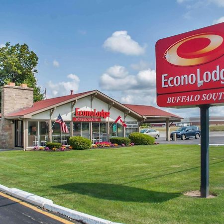 Econo Lodge Buffalo South Blasdell Екстериор снимка