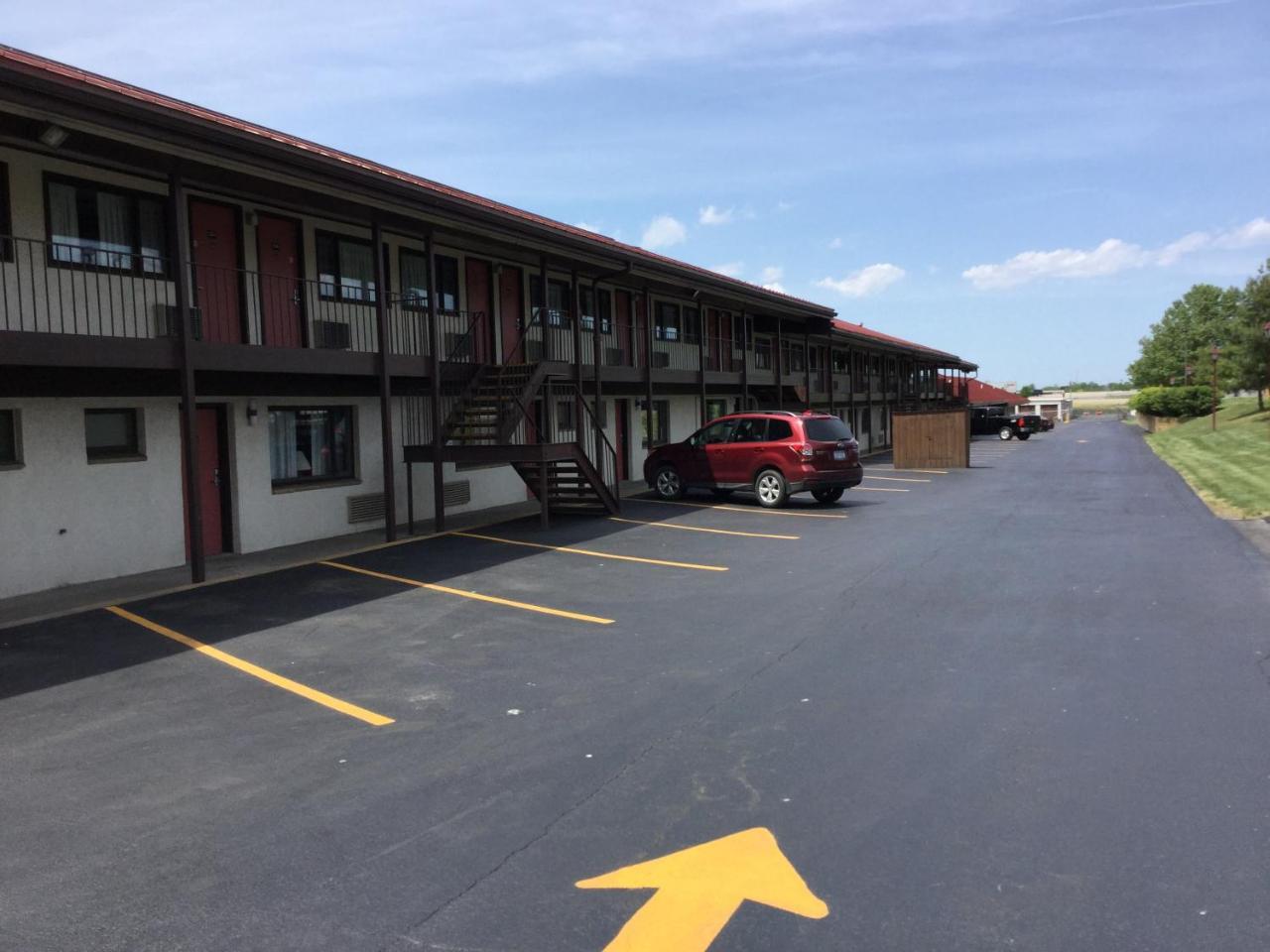Econo Lodge Buffalo South Blasdell Стая снимка