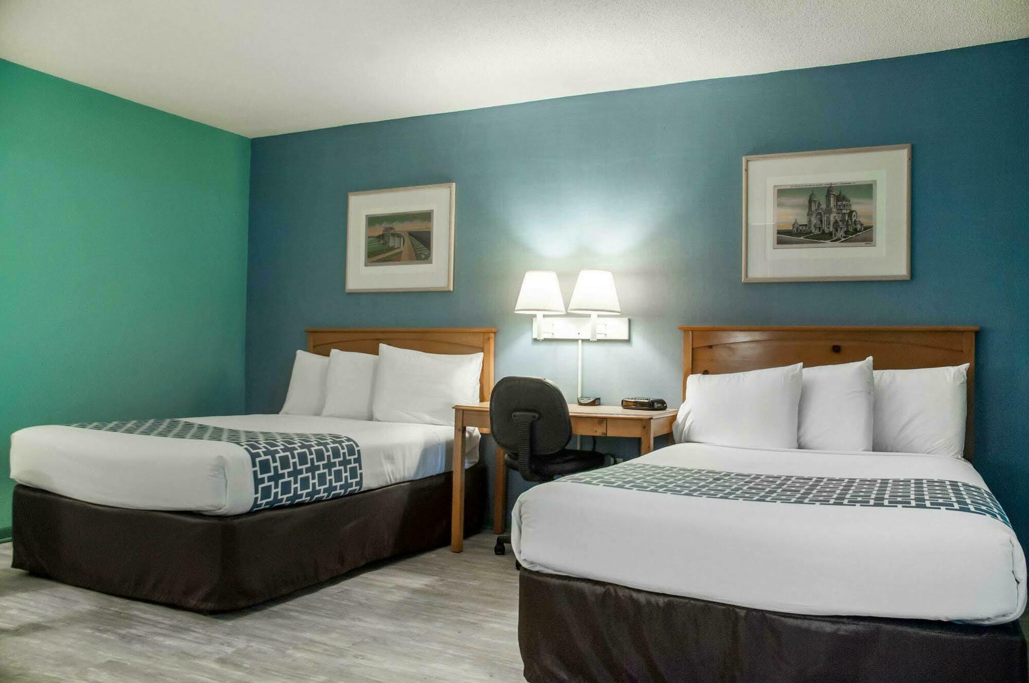 Econo Lodge Buffalo South Blasdell Екстериор снимка