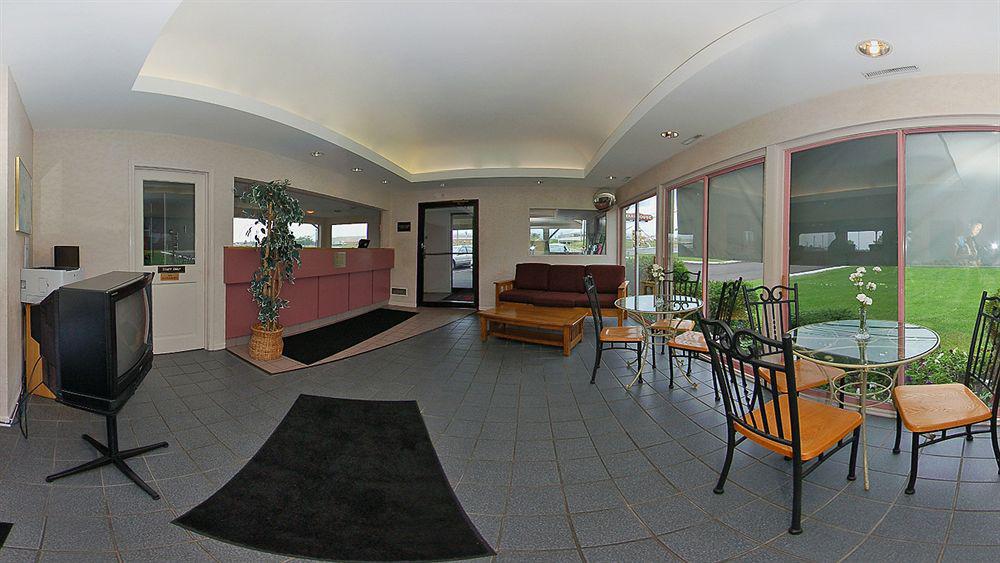 Econo Lodge Buffalo South Blasdell Екстериор снимка